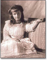 Grand Duchess Anastasia Nikolaievna Romanova, 1910